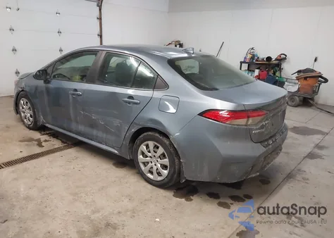 2020 Toyota Corolla Le z USA, uszkodzony, nr VIN 5YFEPRAE2LP017425